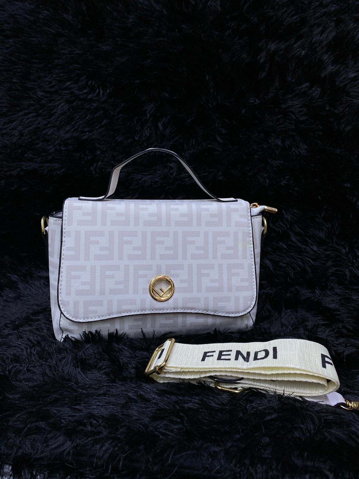 BOLSO DE DAMA FENDI