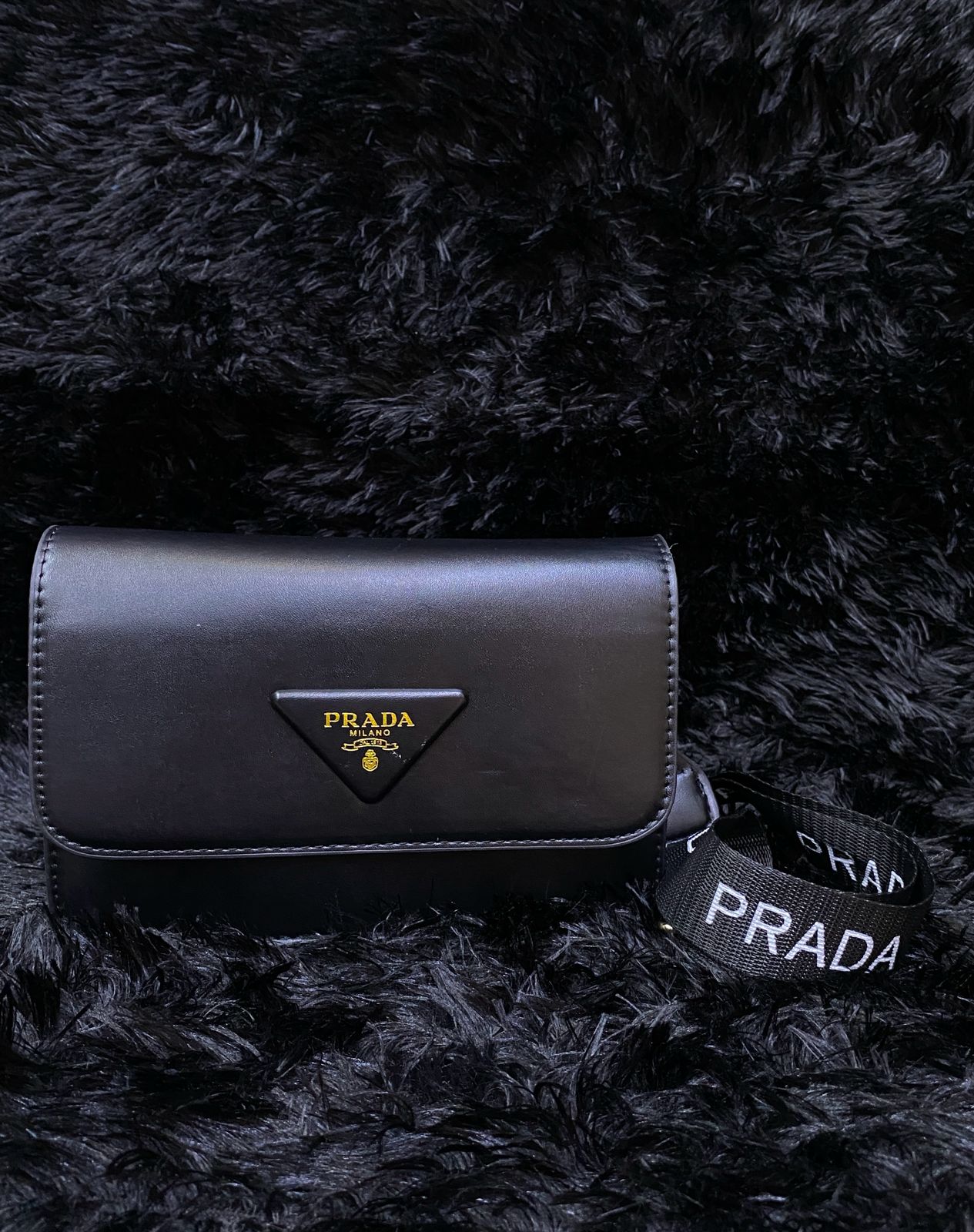 BOLSO DE DAMA PRADA