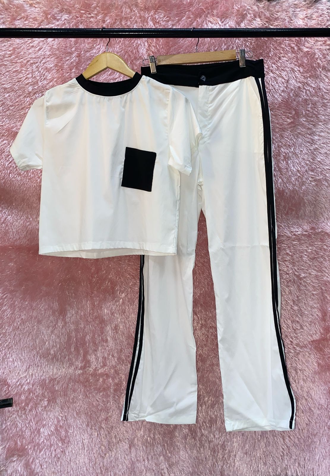 CONJUNTO DE DAMA ELEGANTE